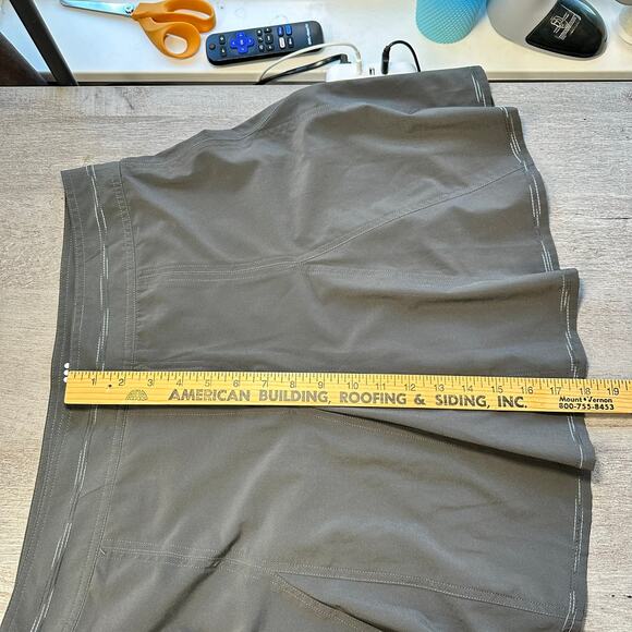 Title Nine Skort Swingtastic Gray Skort Tennis Golf Pickleball 12 - Picture 8 of 9